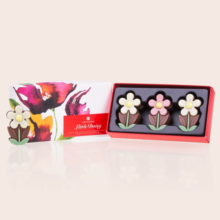 czekoladki w kształcie kwiatów